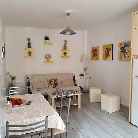 Kalamia'S Cozy Apartment Pyrgos Kallistis Exterior photo