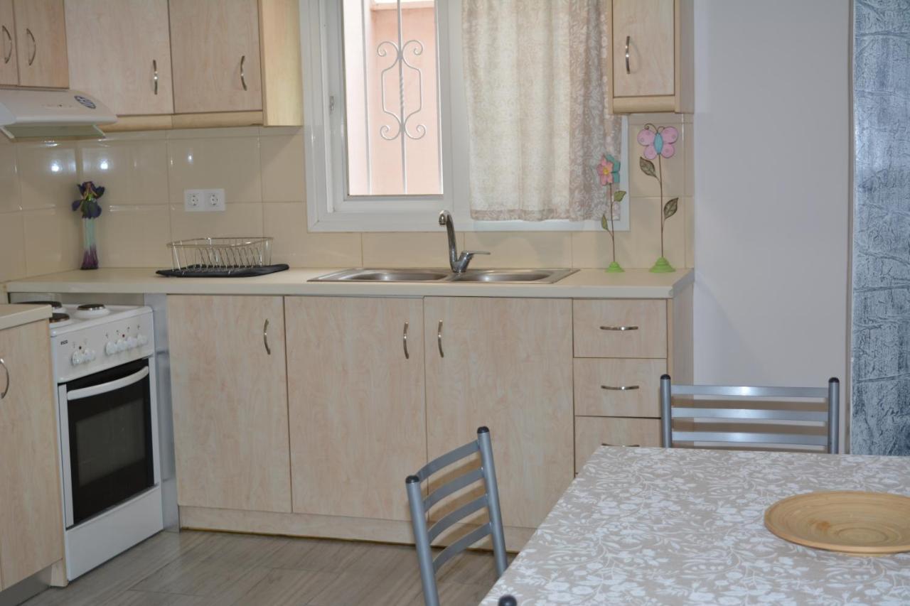 Kalamia's Cozy Apartment Pyrgos Kallistis